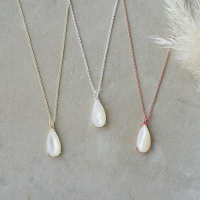 Marmee Drop Necklace Mother of Pearl