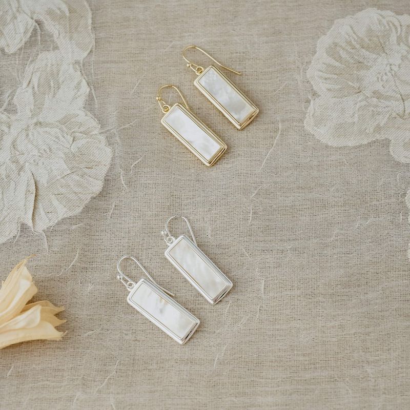 Sarah Earrings Mother of pearl