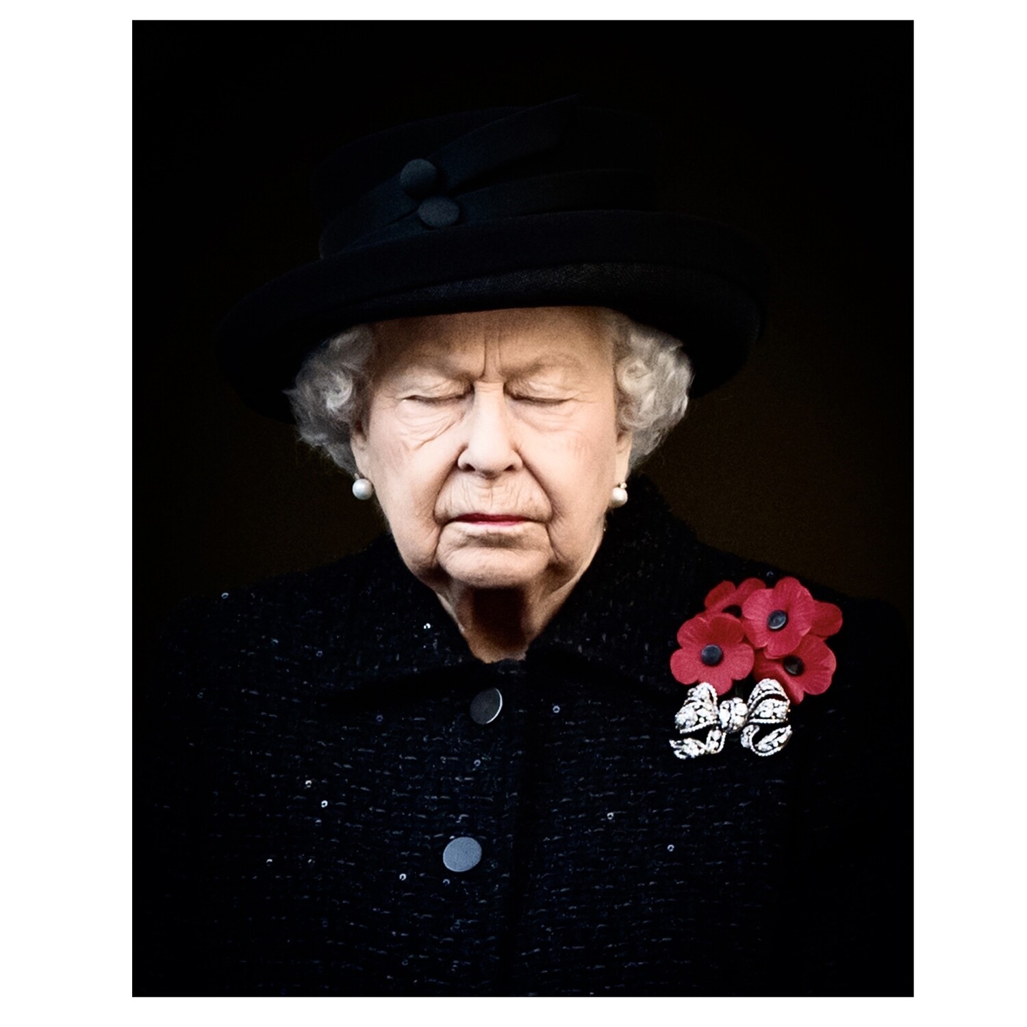 Queen Remembrance Sunday