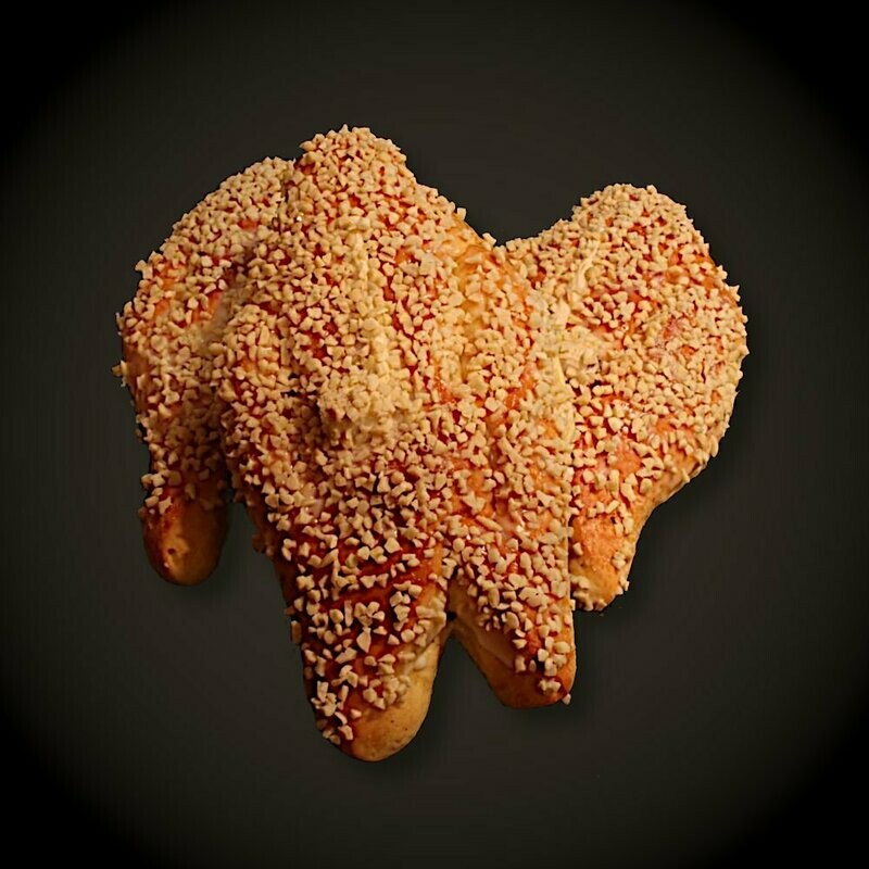 Weckmann mit Zuckerguss & Mandeln