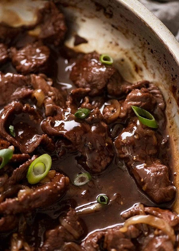 Pad Gra Tiem Prik Thai -  THE GARLIC & BLACK PEPPER