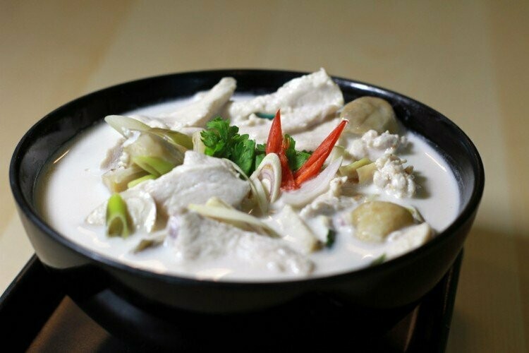 Tom Kha