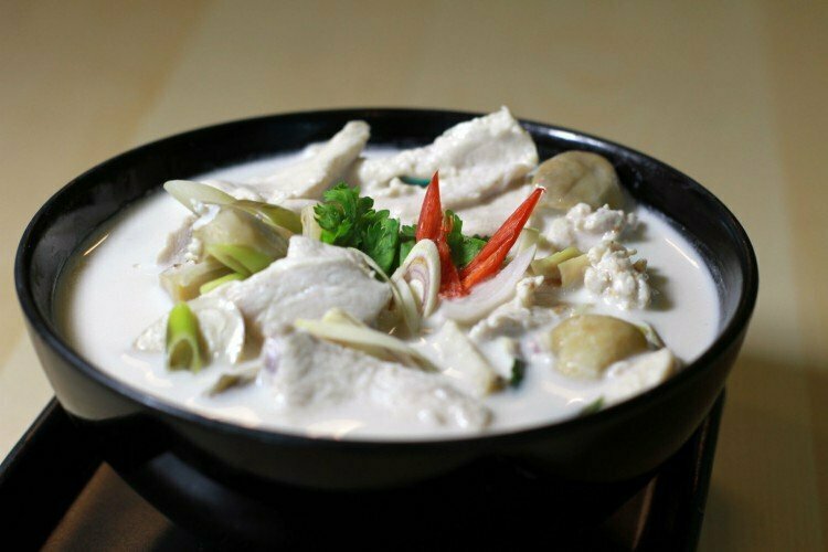 Tom Kha