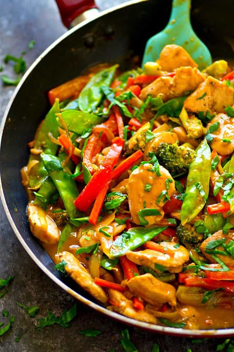 Pad Satay Sauce Gai