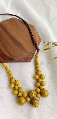 Cluster Necklace Ochre