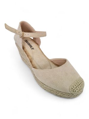Espadrilles in Sand