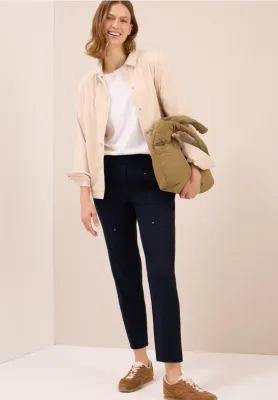 Casual Fit Trousers in Navy