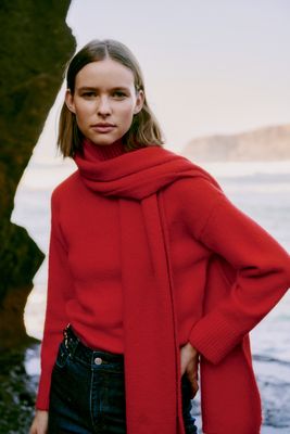 Barbados Red Knit
