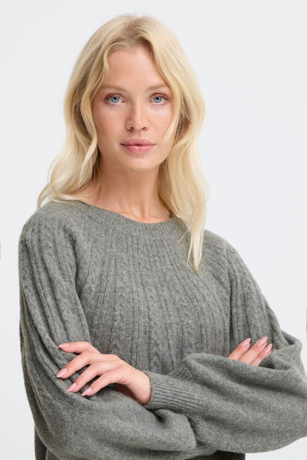 Cable Knit in Grey