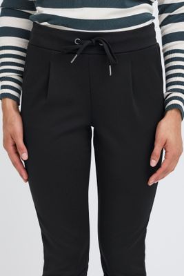 Slim Leg Trouser in Black