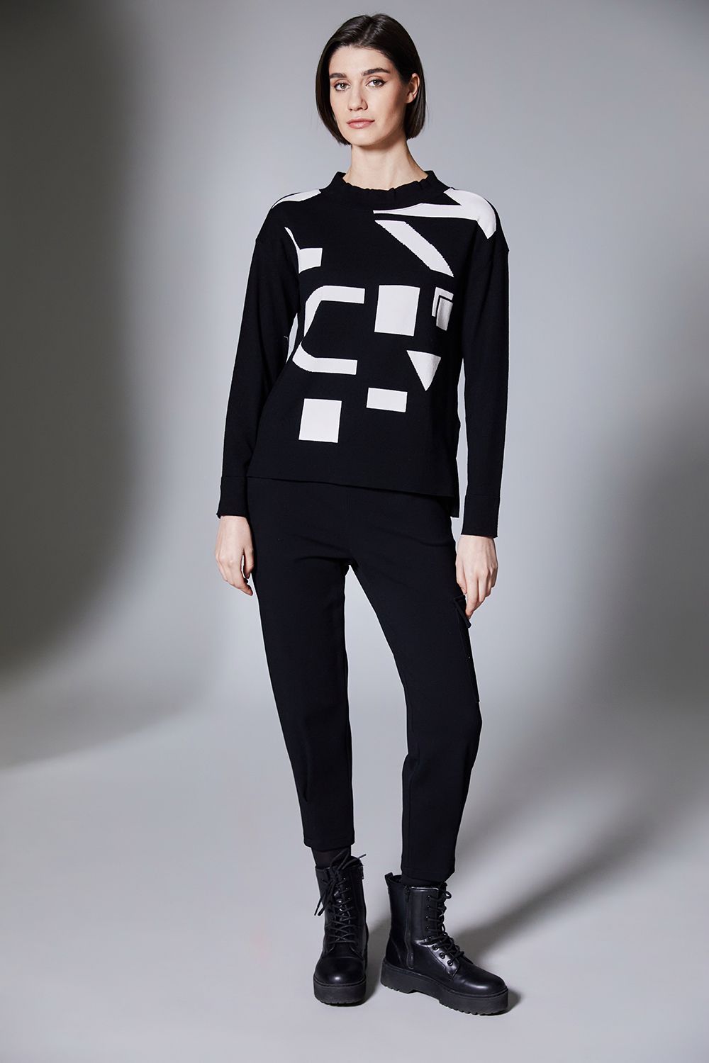 Abstract Knit
