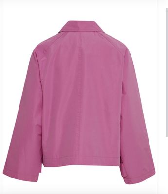 Short Trench in Pink