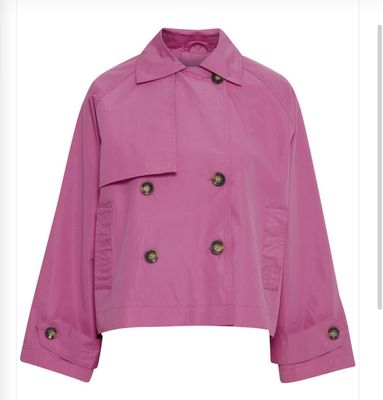 Short Trench in Pink