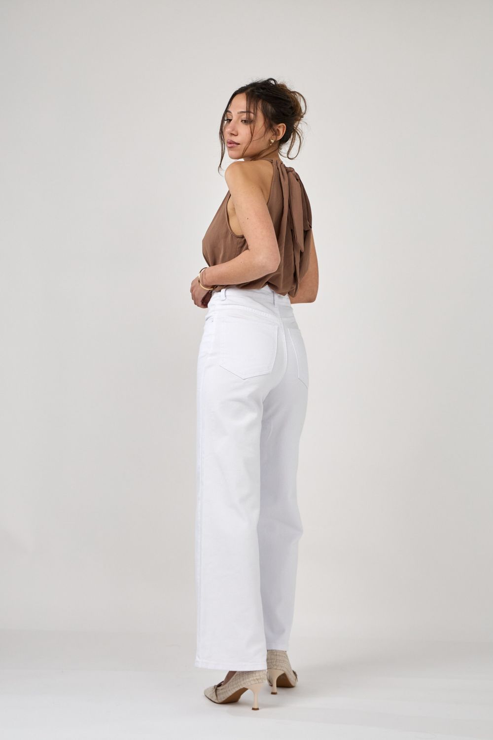 Slim Fit Wide Leg Jean in White