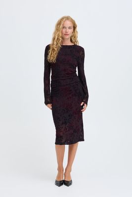 Deliate embossed skirt