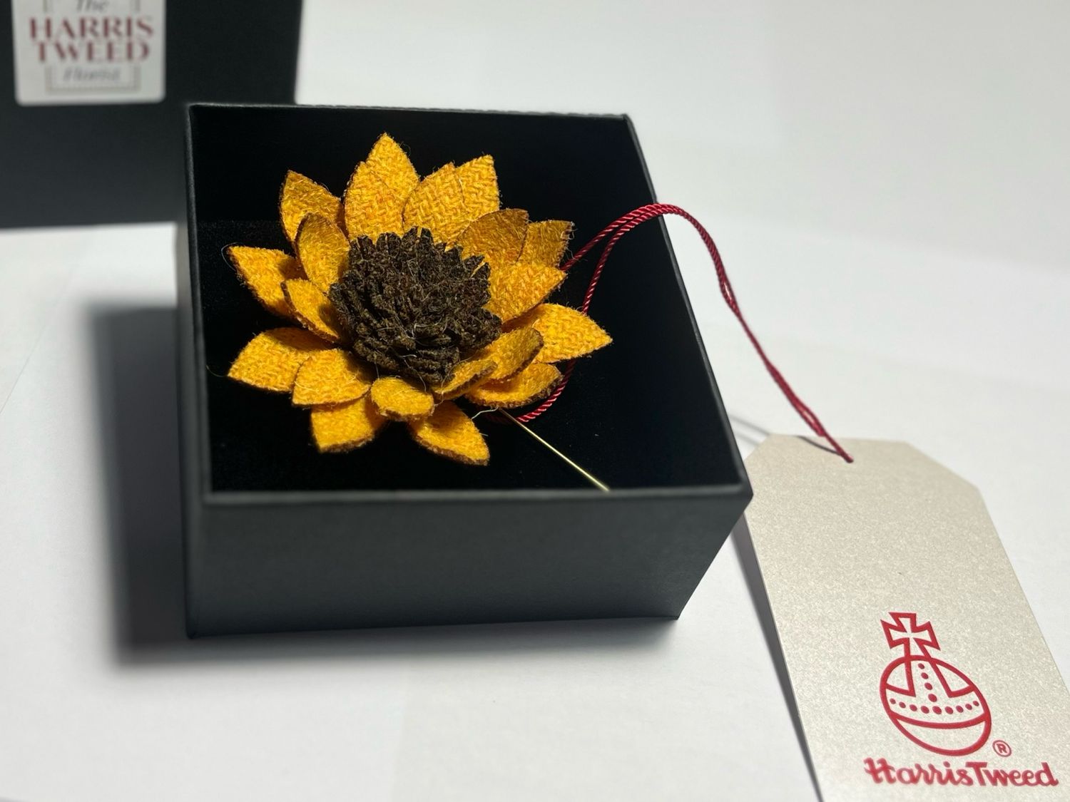 Harris Tweed® Sunflower Brooch