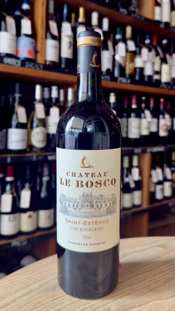 Chateau Le Boscq, Saint Estephe Cru Bourgeois 2016,  Bordeaux France  13% (750ml)