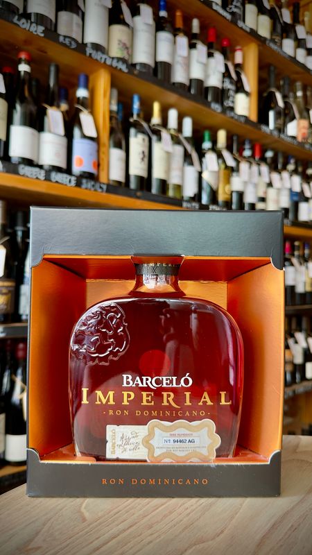 Barcelo Gran Anejo, Dominican Republic, 37.5% (700ml)