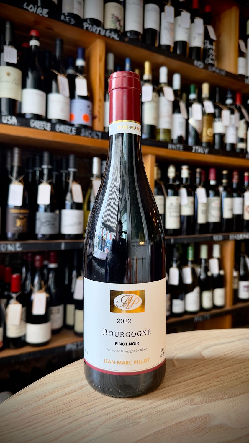 Bourgogne Pinot Noir , Pillot  2022, Burgundy France 12.5%ABV, (750ml)