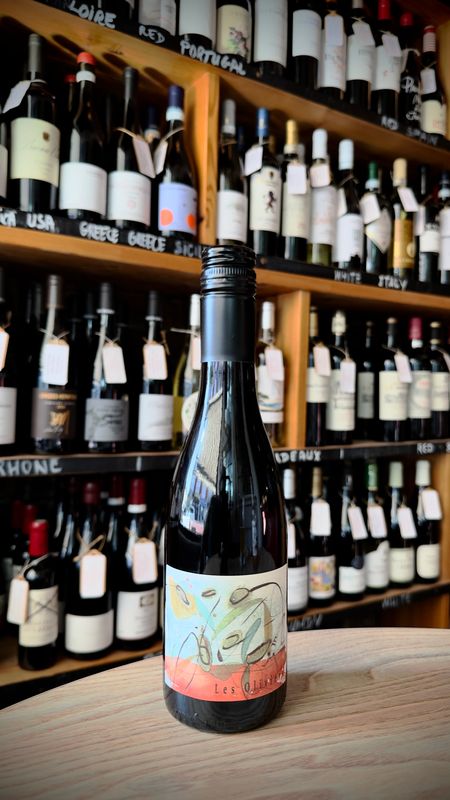 Les Oliviers, Cotes du Rhone, France 2023, ABV 14.5% (375ml) Les Oliviers, Cotes du Rhone, France 2023, ABV 14.5% (375ml)