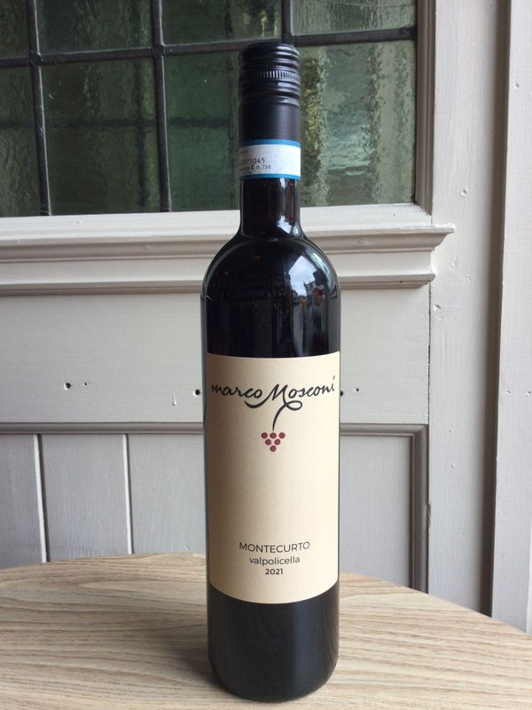 Montecurto Valpolicella, Marco Mosconi, vino biologico, Italy, 2023, 12.5% (750ml)