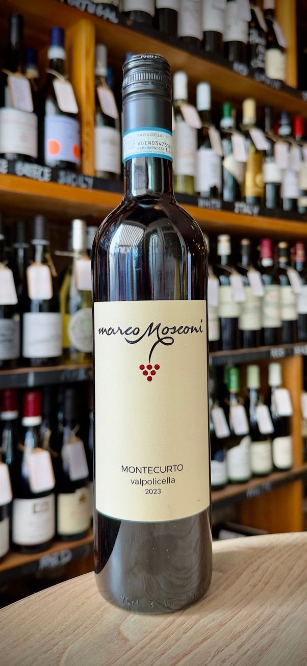 Montecurto Valpolicella, Marco Mosconi, vino biologico, Italy, 2023, 12.5% (750ml)