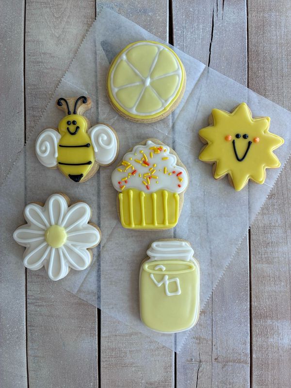 Decorated sugar cookies-by the half dozen