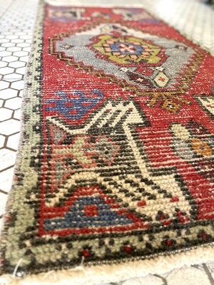 Turkish rug vintage
