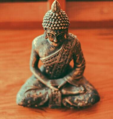 Figurines