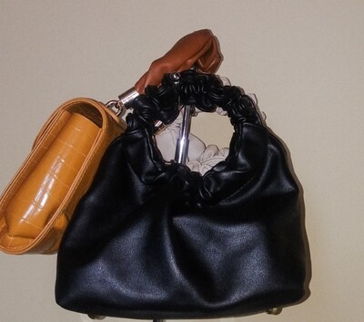 Vegan leather Lana bag
