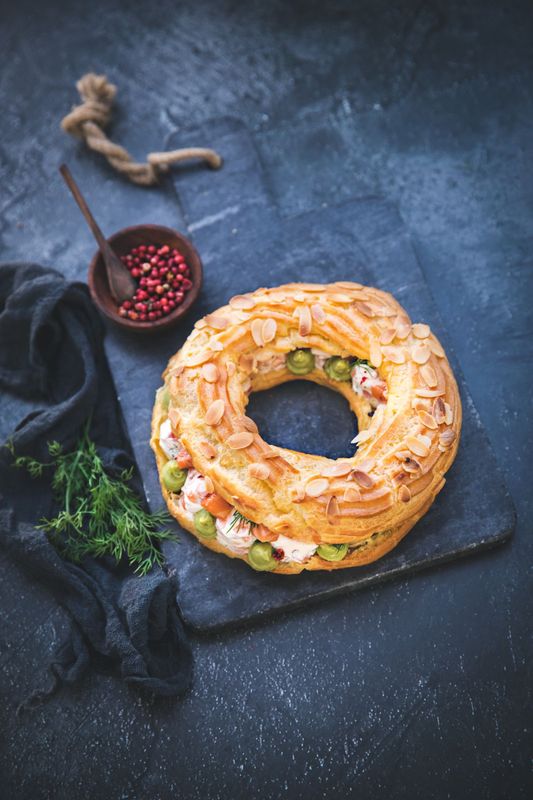 Paris-Brest à la truite fumée et fromage des Roches
