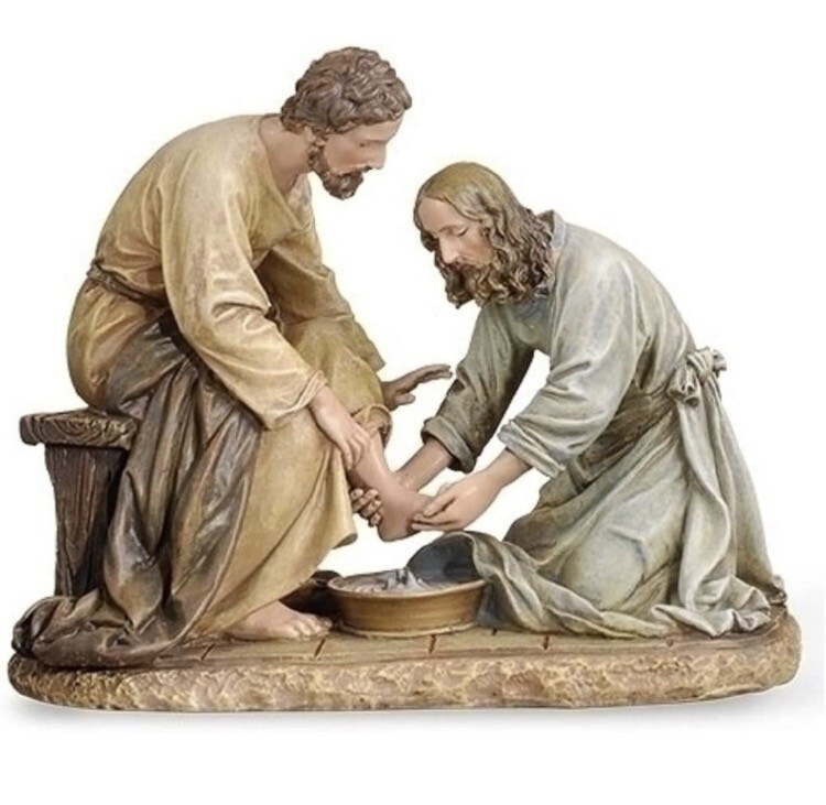Jesus Washing Of Feet Statue
