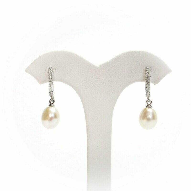Pretty Woman Pearl Drops