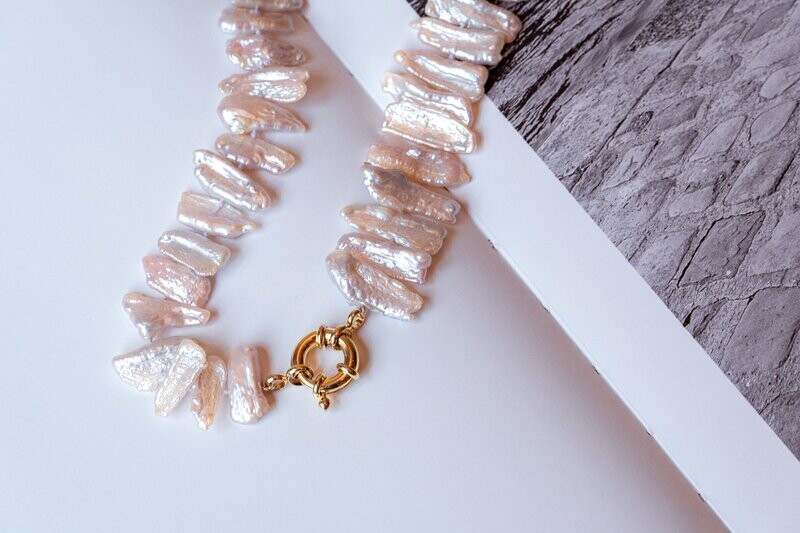 Biwa Freshwater Pearl Necklace