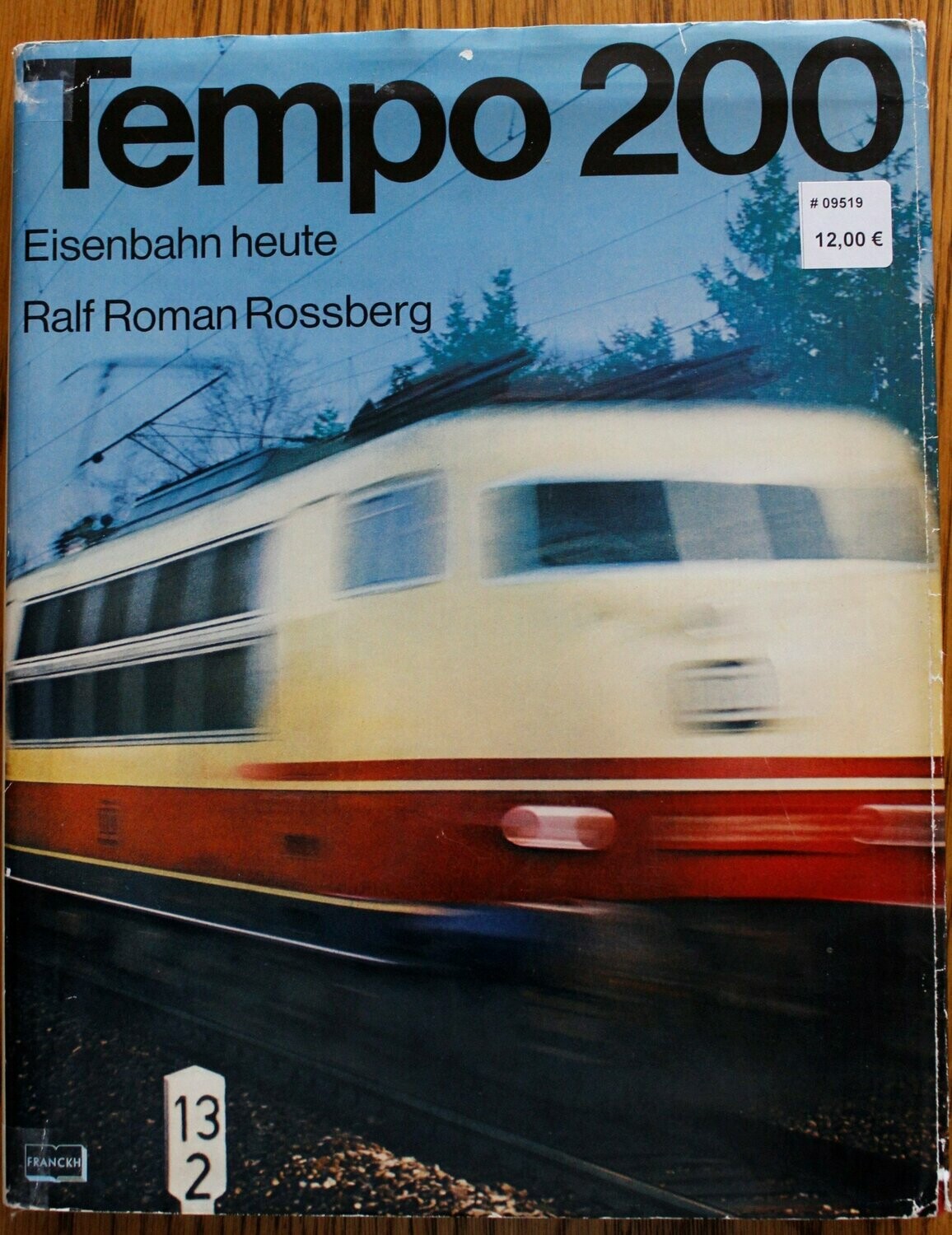 Tempo 200