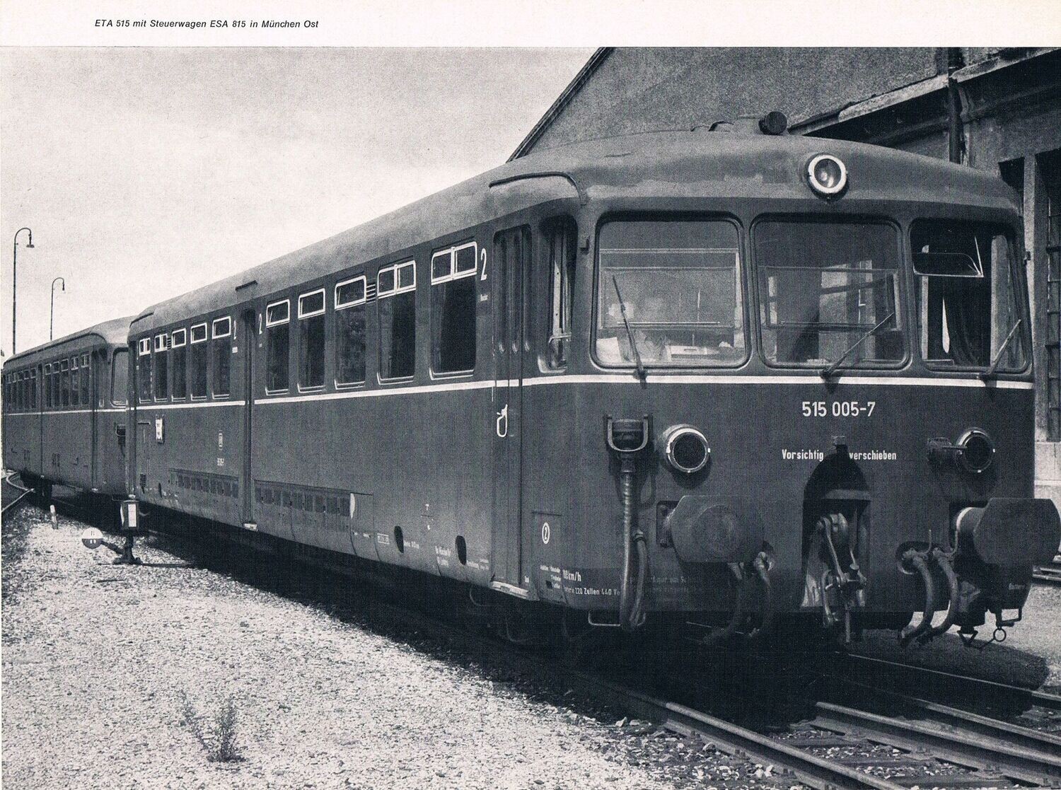 Mappe mit Abbildungen von 15 Loks/Triebwagen