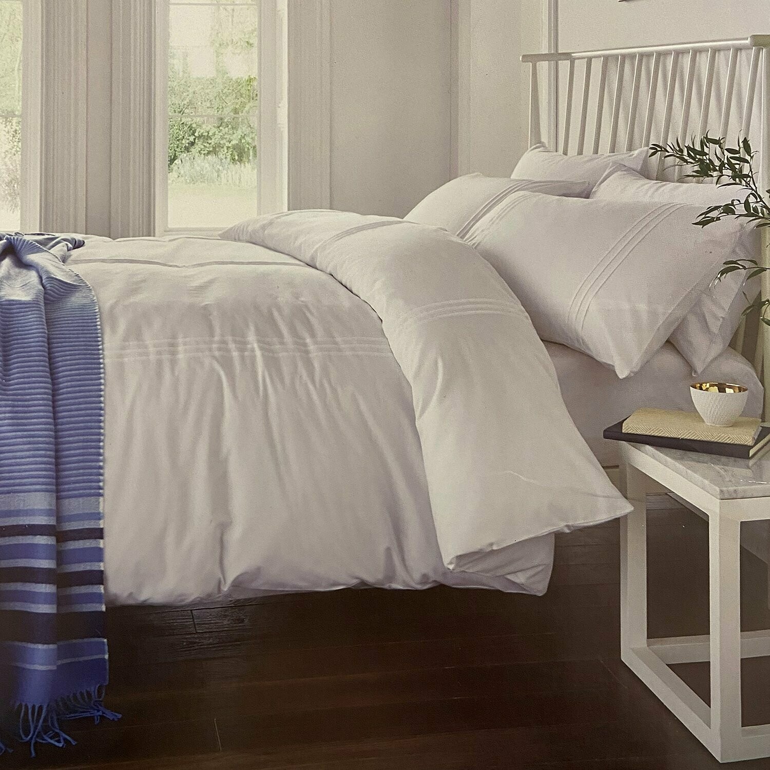 Luxury double duvet set, white