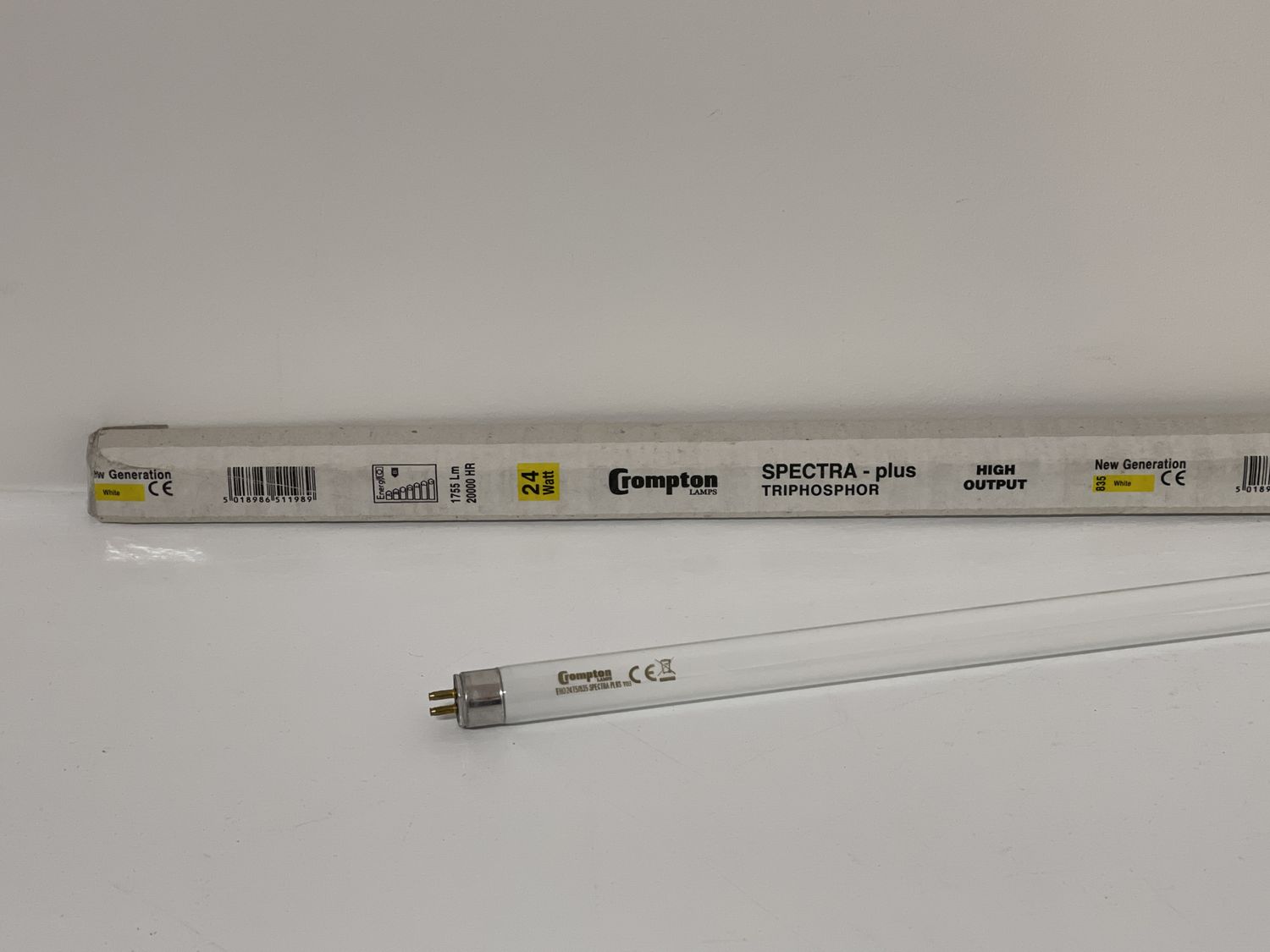 Crompton Fluorescent Tube 24w 550mm