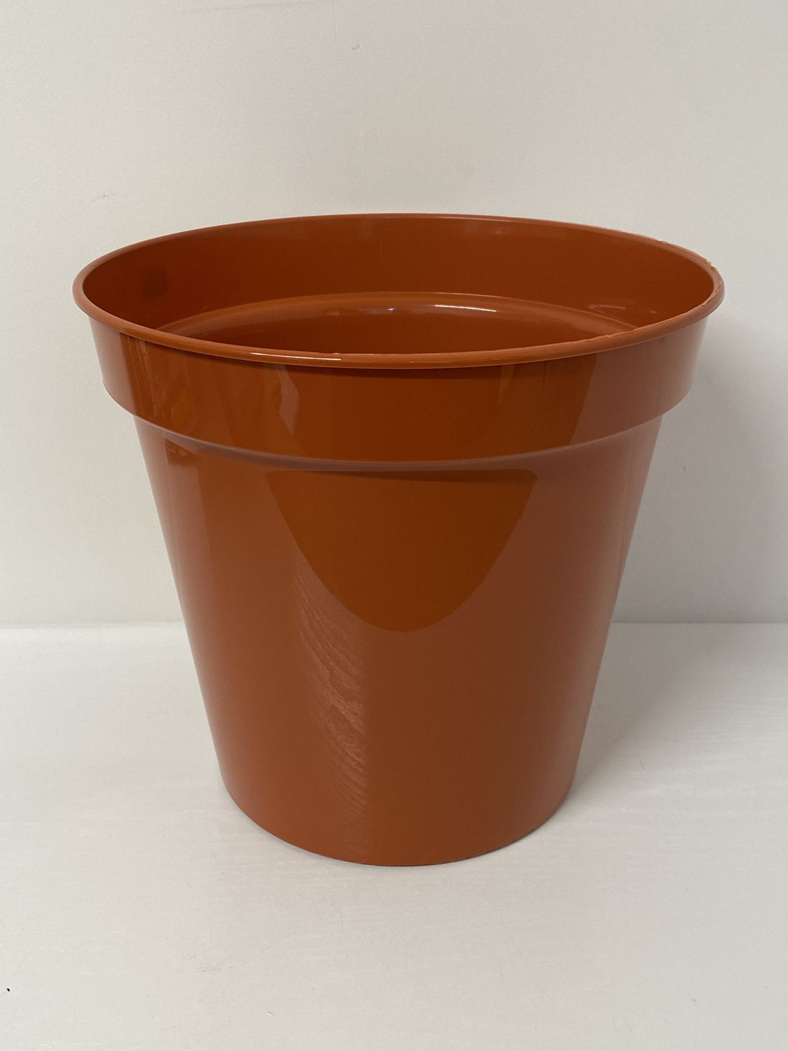 Flower Pot 12in Teracotta Plastic