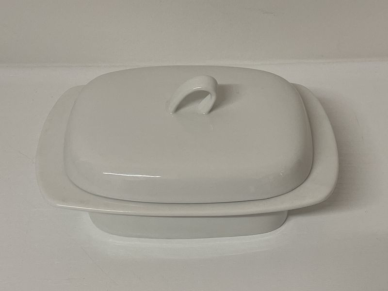 Price & Kensington Simplicity Butter Dish