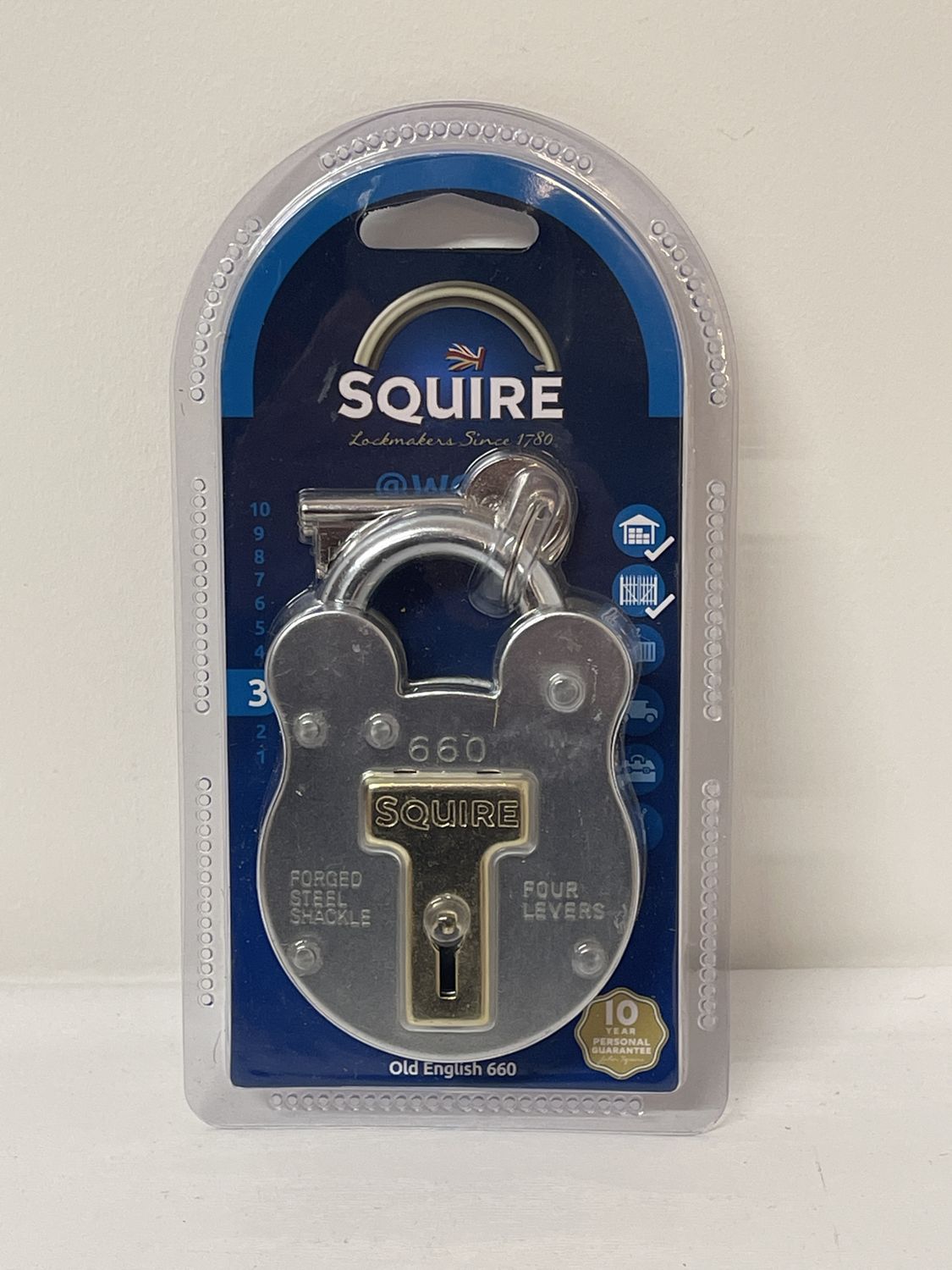Squire Old English Padlock 660 64mm