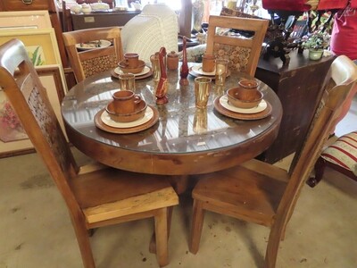 Unique Table & 4 Chairs