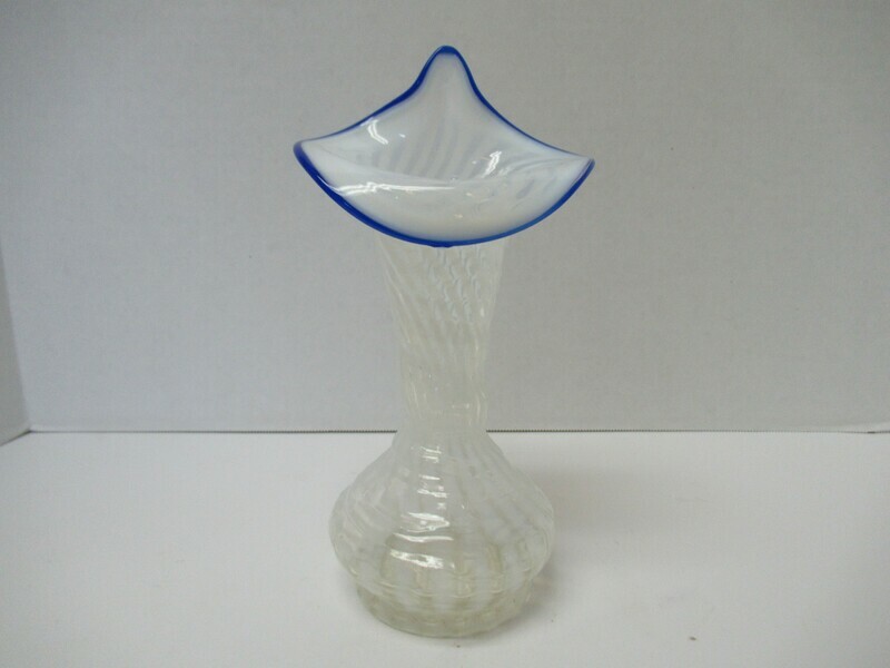 Fenton Jack In The Pulpit Opalescent Spiral Vase with Blue Trim