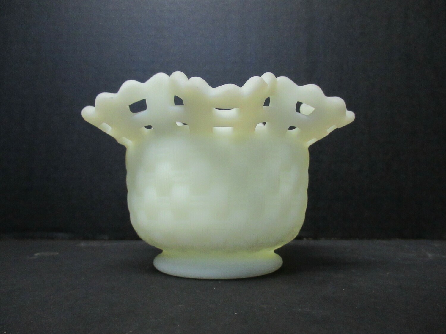 Custard Fenton Basket Weave Bowl