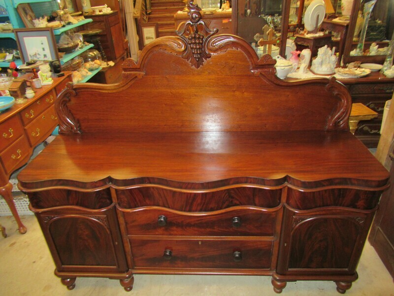 Sideboard