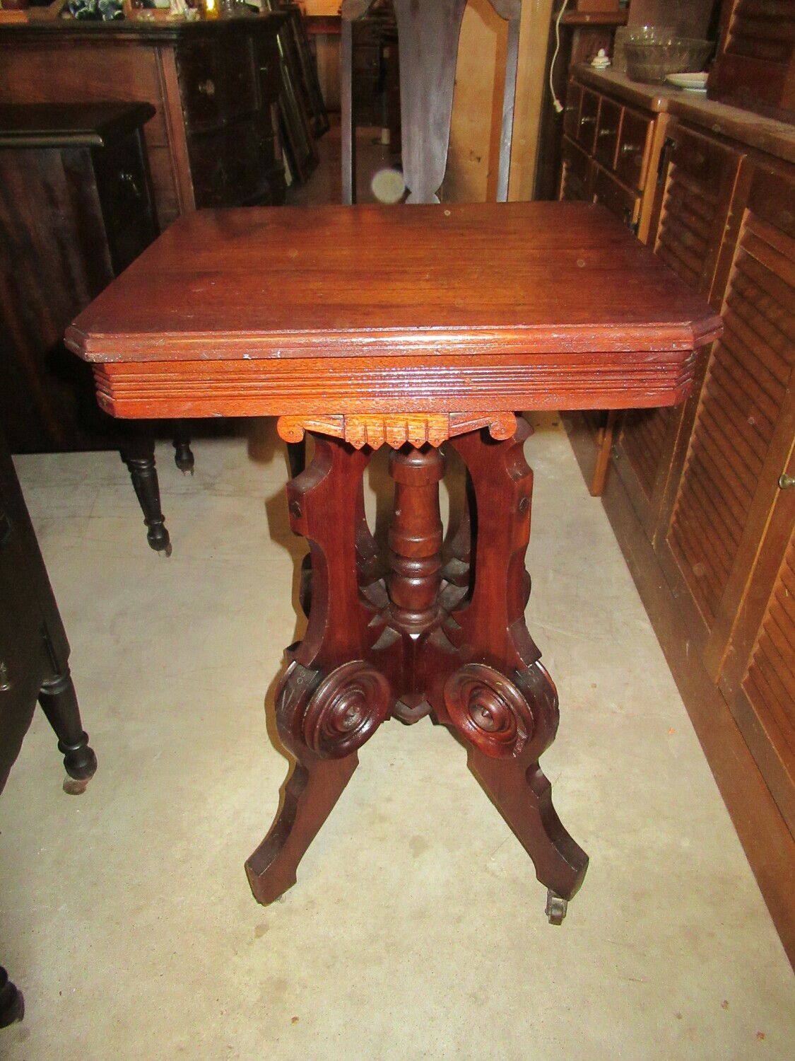 East Side Table