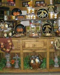 Gifts & Decor