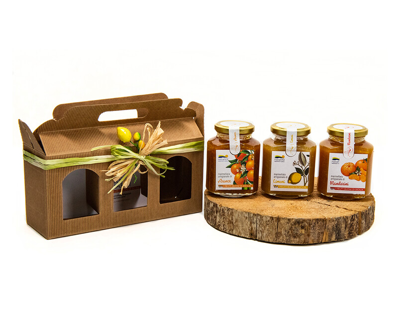 3 vasetti di marmellata  da 314 g.