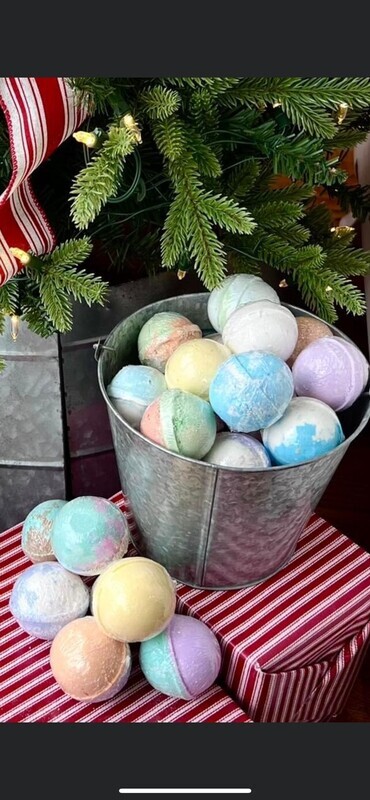 Pre Scented Small Bath Bomb 3/mix
