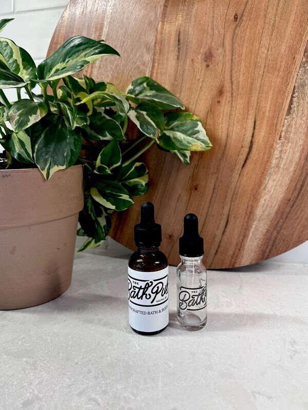 ESSENTIAL AND PERFUME OILS .5 OZ